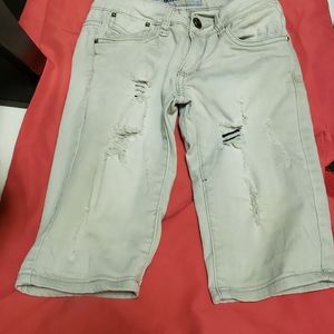 MISS SWAN CLASSIC JEANS  DISTRESSED SHORTS/S/EGPLC